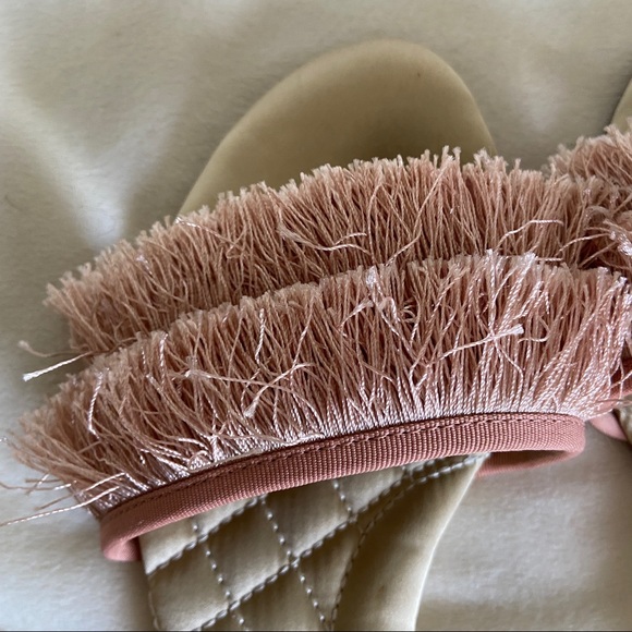 Birdies Sparrow Blush Pink Fringe Slip On Sandals 6.5 - Picture 4 of 11